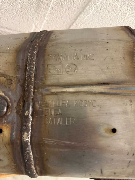 Yamaha Tracer 9 GT 2025 – Escape OEM Completo