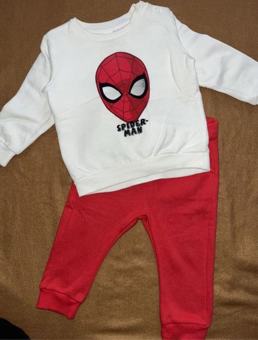 Куртка, свитер, штаны на мальчика 9-12 LC Waikiki