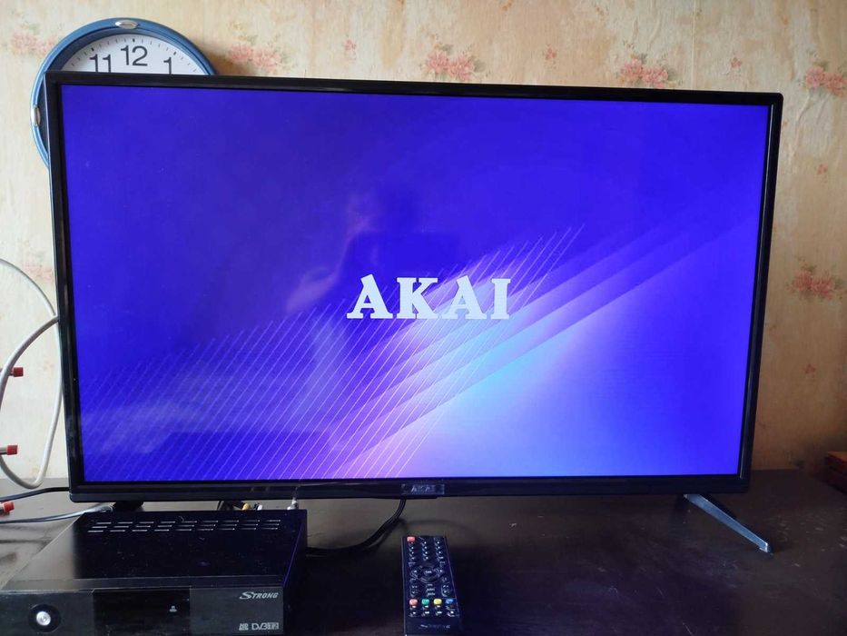 Телевизор АКАI  32'' СРОЧНО ПРОДАМ