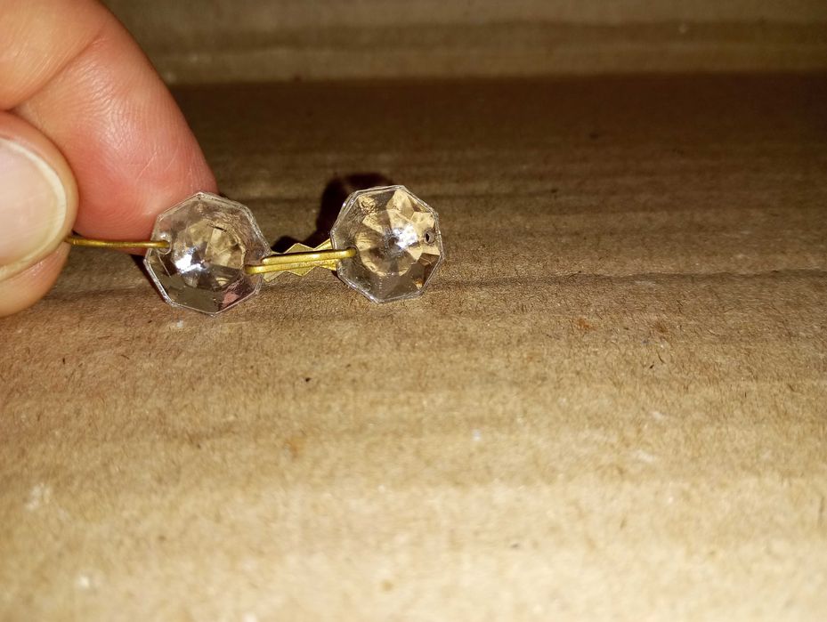 127 шт хрустальные подвески стекляшки люстры бра Чехия Bohemia одним