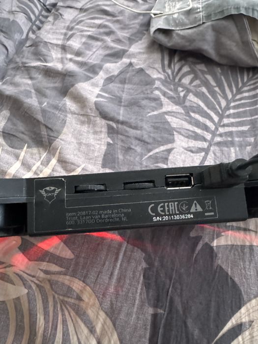 Продам подставка с охлождением