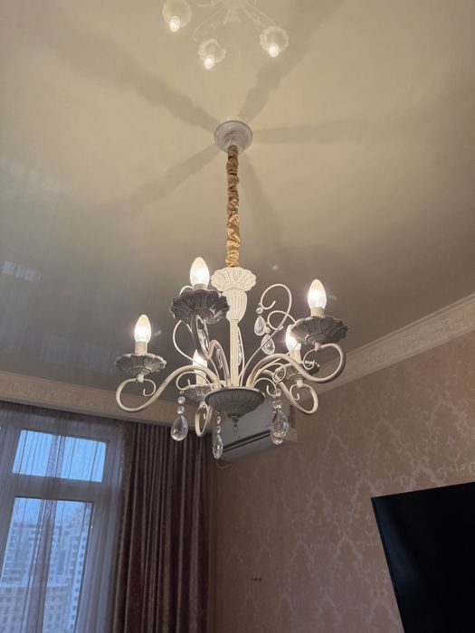 Раскладной диван и два кресла в хорошем состоянии