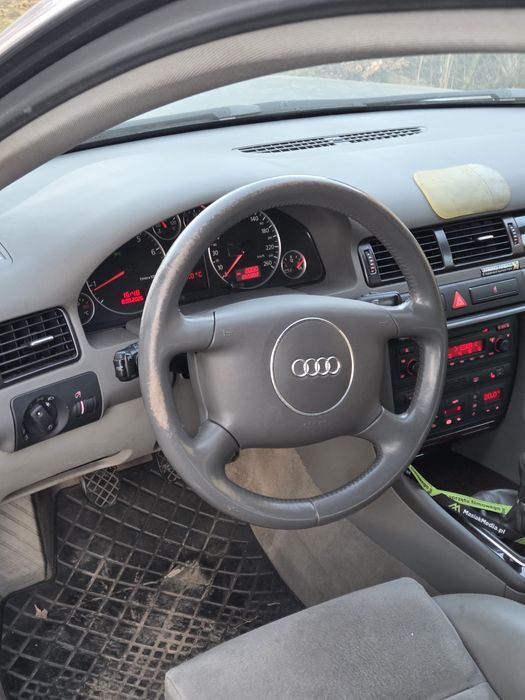 Audi A6 C5 2.4 msnual