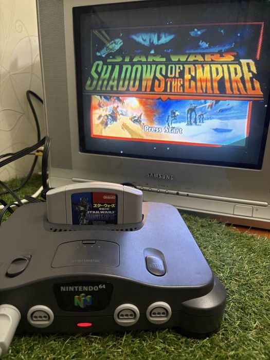 Nintendo 64 + картридж Star Wars гарний стан