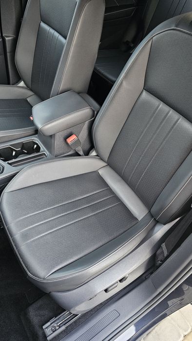 Volkswagen Tiguan 2023 рік