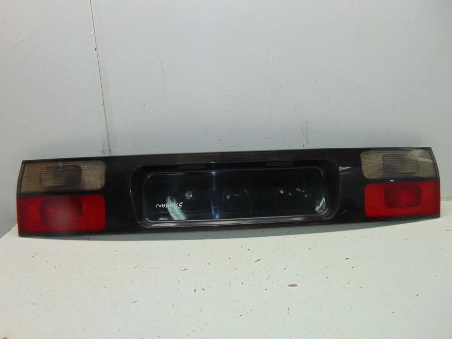 VW Sharan placa refletora