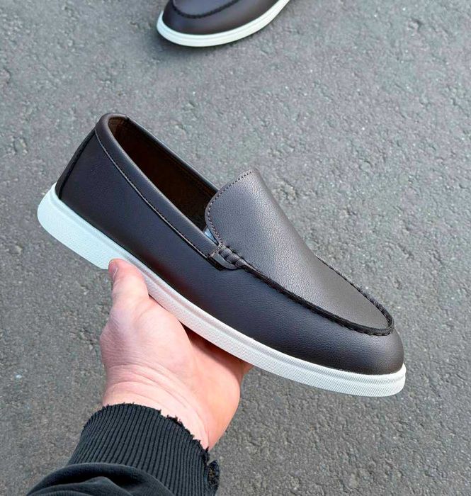 Чоловічі лофери темно-коричневі шкіряні (41-45) весняне взуття