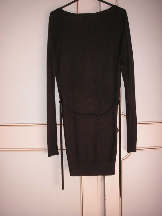 Casaco Malha Comprido Stradivarius (Castanho) e com Capuz (Verde)