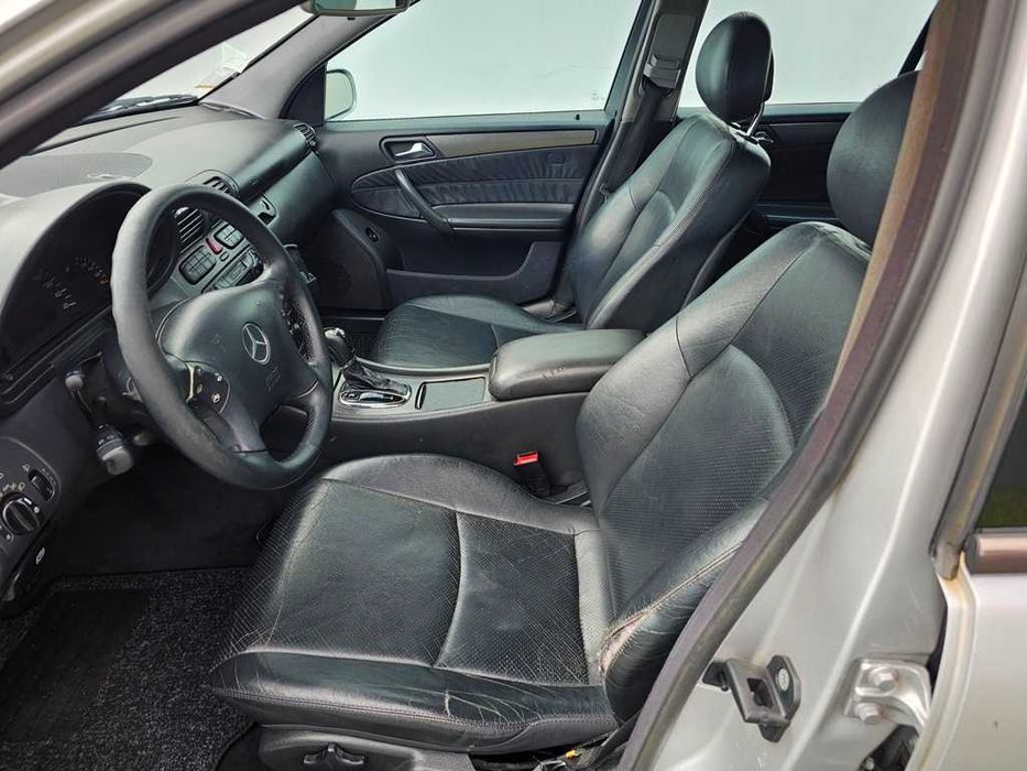 Mercedes C220Cdi Sw 143Cv Cx/Auto 06/2001