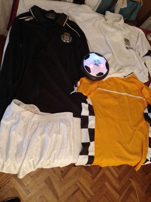 The Black Panthers! - Galhaderte/ Polo Boavista /Shorts and UFOFrom3E64584836051329121