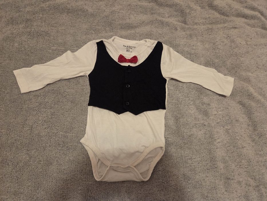 1 szy koszulobody z kamizelką rozm. 80
