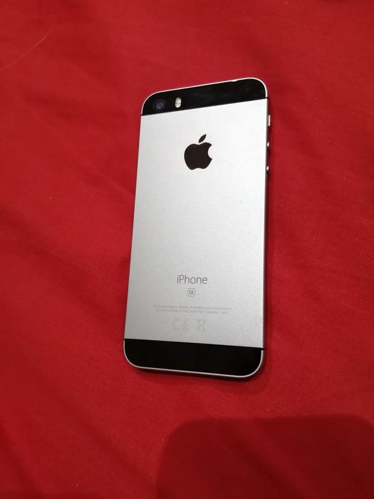 Vendo iPhone SE,