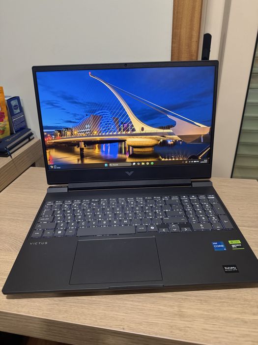 HP Victus 15 com 6 meses imaculado + mochila transporte
