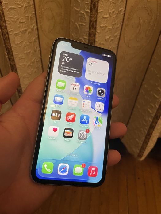 Iphone 11 продам