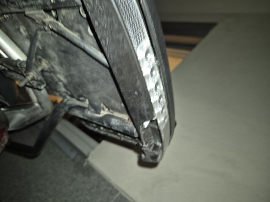 Kufer shed 39l wraz ze  stelażem nmax 125