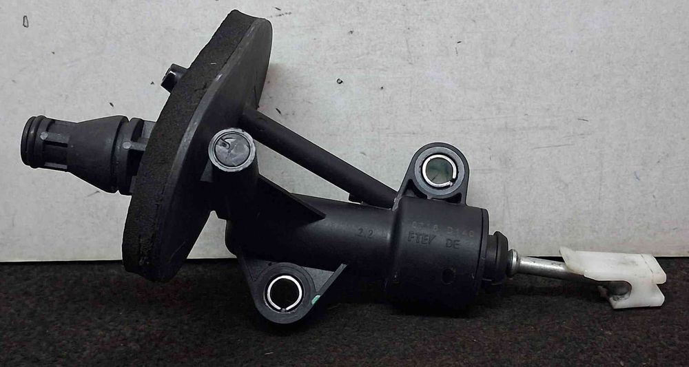 Bomba Principal da Embraiagem 55251837 - FIAT 500L