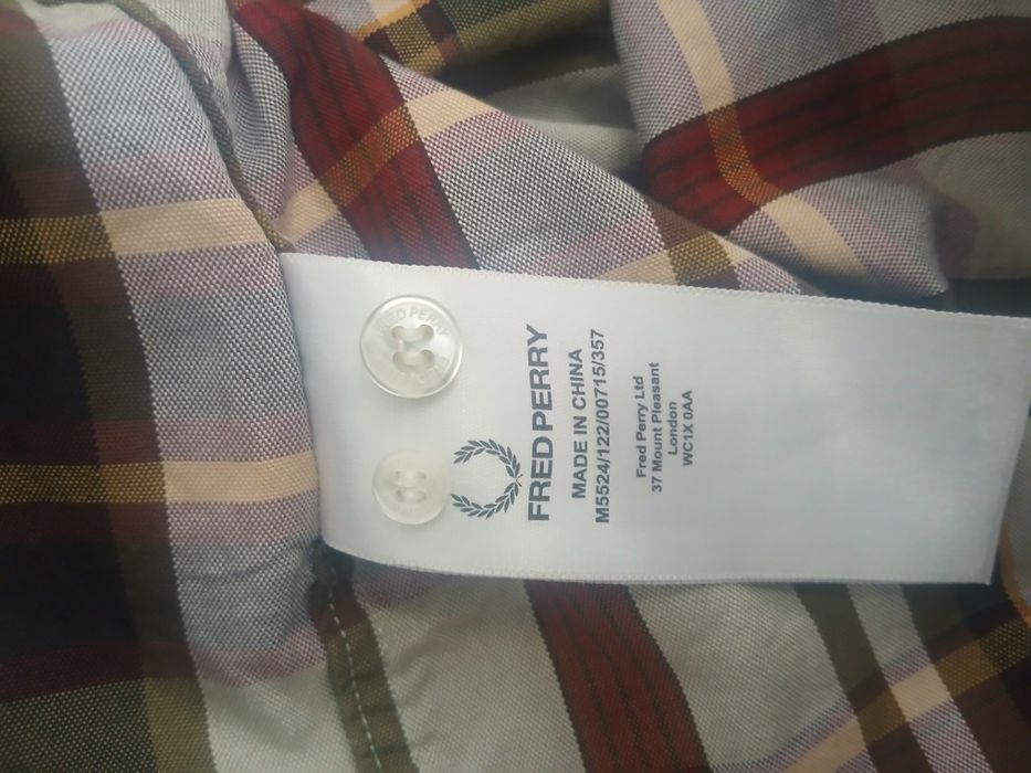 Fred Perry — сорочка в клітинку