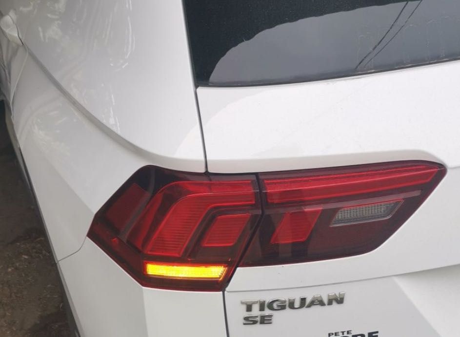 Жовті повороти євро Wv Passat Touareg Tiguan USA NMS США Желтые Європа