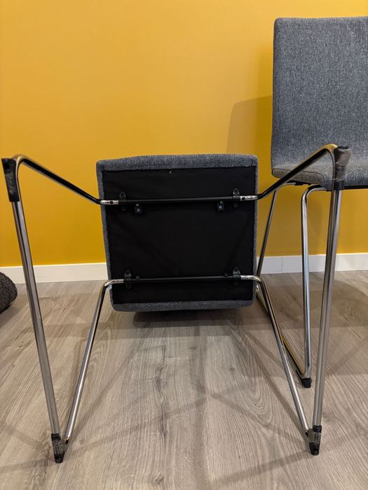 2 Cadeiras IKEA cinza
