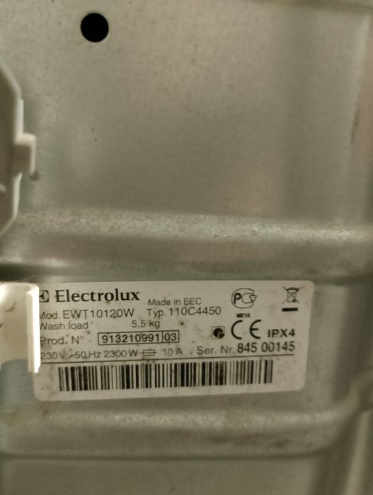 PRALKA Electrolux na części