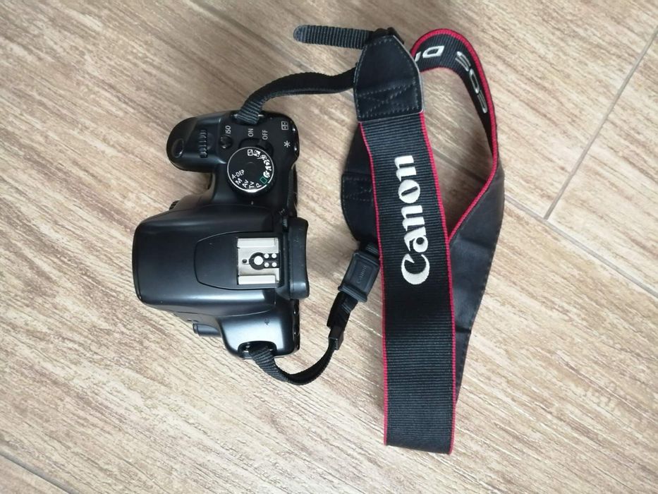 Камера Canon 450D body