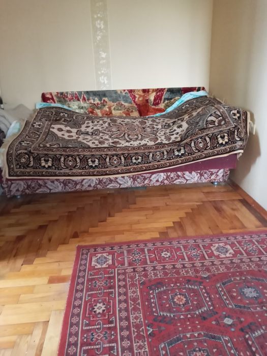 Здається 1к квартира в центрі Бабурки, власниця!