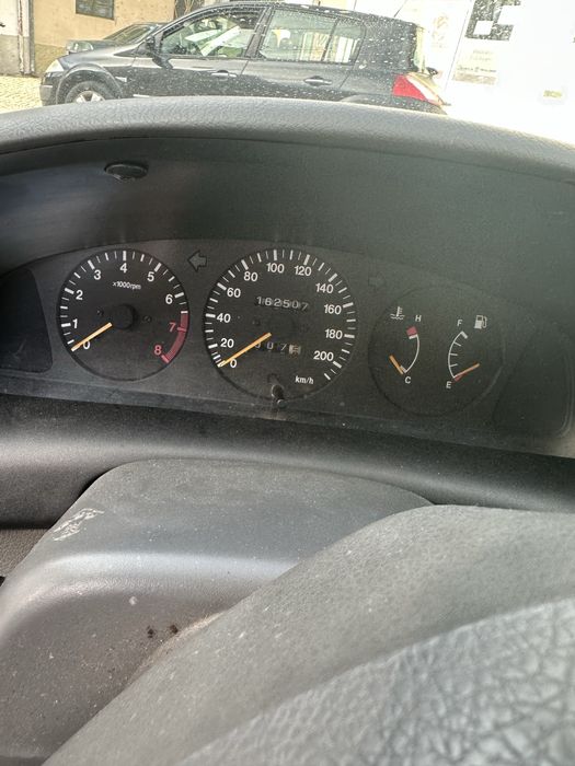 Suzuki baleno 1.300