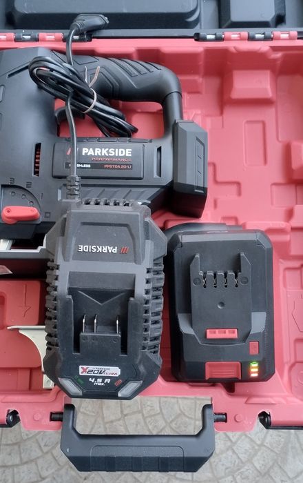Serra recortes / Tico Tico Parkside Performance 20V  com bateria 4Ah