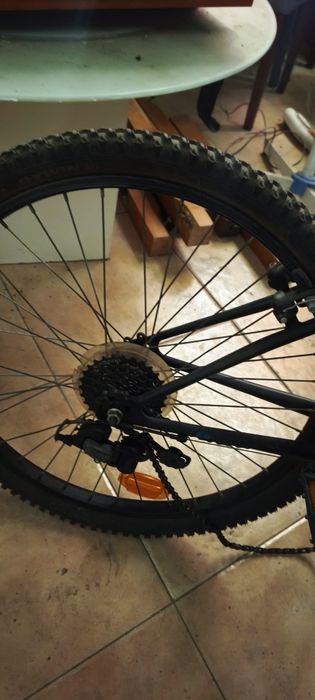Bicicleta usado pouco uso