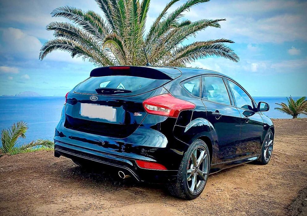 Ford Focus ST Line