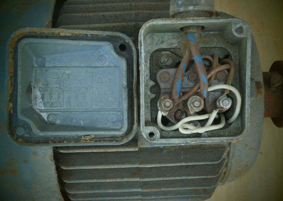 Мотор от циркулярки 220 - 380 В 35 кг СССР