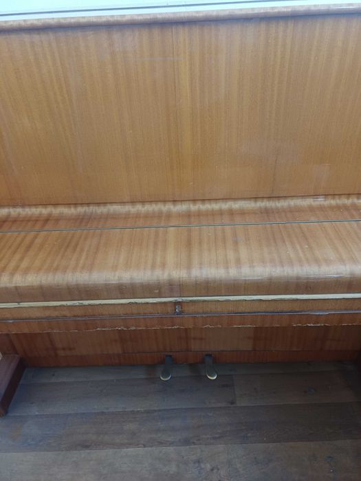 Pianino legnica stan dobry