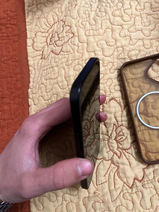 обменяю iPhone 16 bypass 128гб 100% акум