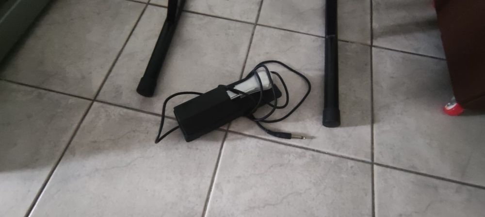 Novation Impulse 61 + pedal, suporte e bolsa