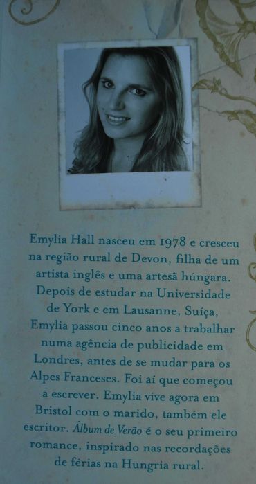 Álbum de Verão de Emylia Hall