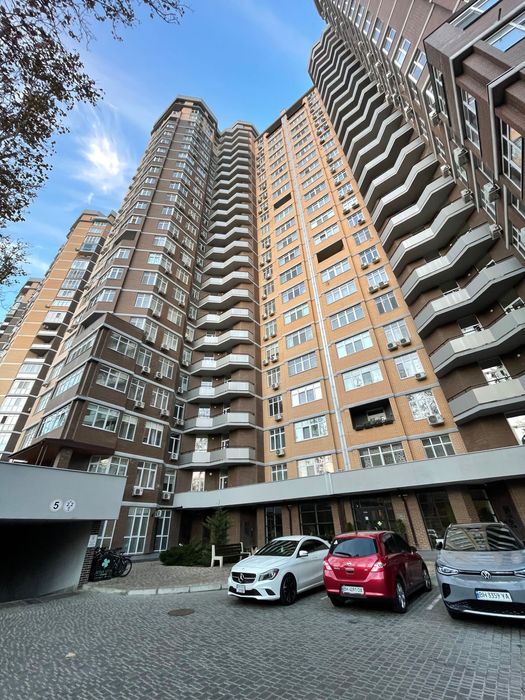 Продам 1-комнатную квартиру ЖК Французский бульвар 26/2, рядом море!