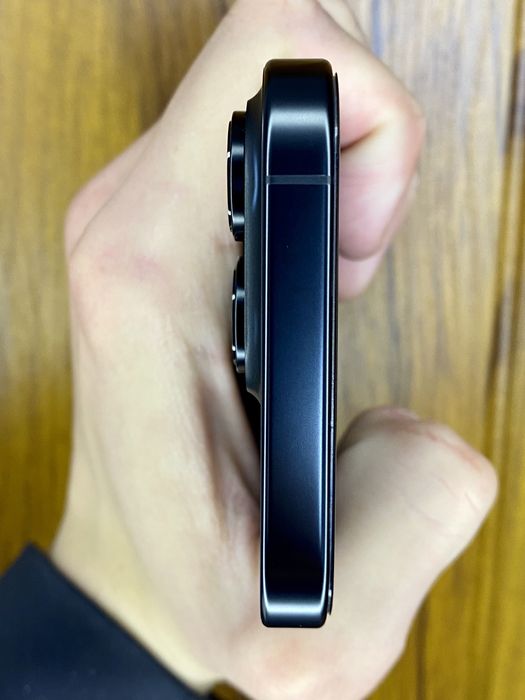 iPhone 16 Pro 256gb Black Titanium Neverlock. Гарантия!
