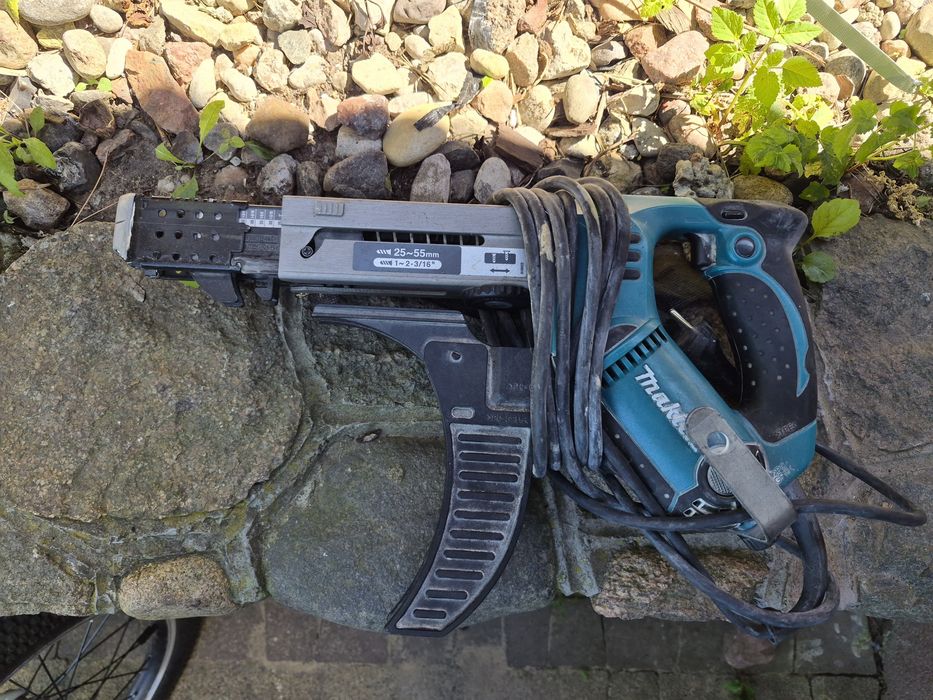 Wkrętarka do płyt GK Makita 6842