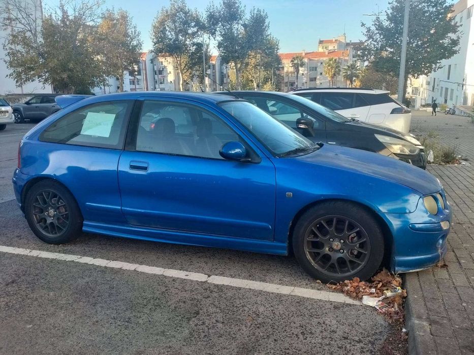 Vendo carro MG Zr 105