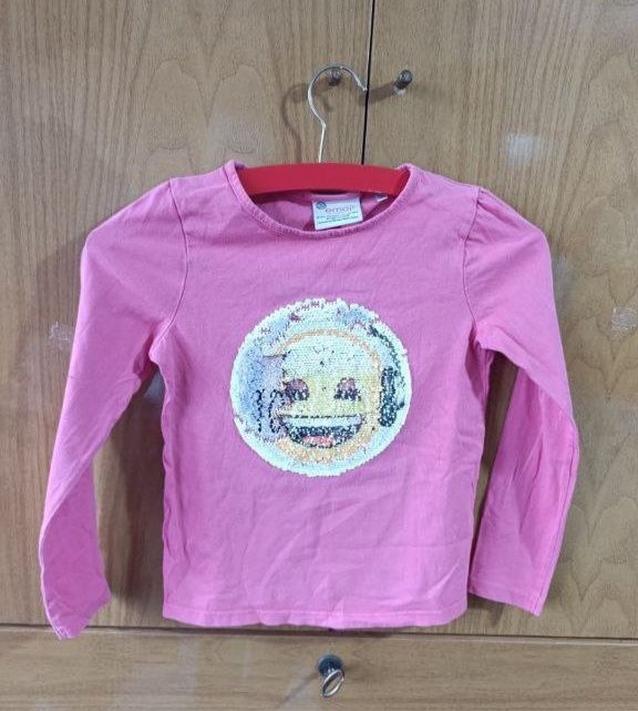 Лонгслив  кофты.