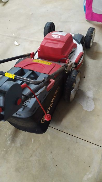 Corta-relva elétrico STERWINS 1800W    46CM