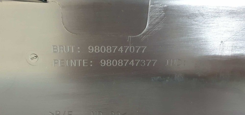 Listwa drzwi prawy przód Vivaro C Expert III Jumpy Proace Nowa OE