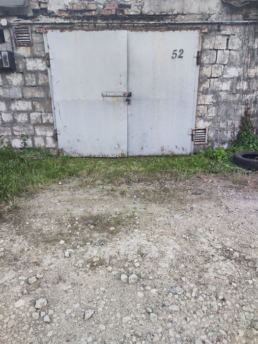 Продам гараж Кооп Коммунар 4х6 Космос