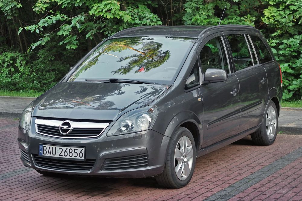 Opel Zafira 7 osobowy VAN Ekonomiczny GAZ do 2031r. Bardzo zadbany i doinwestowany