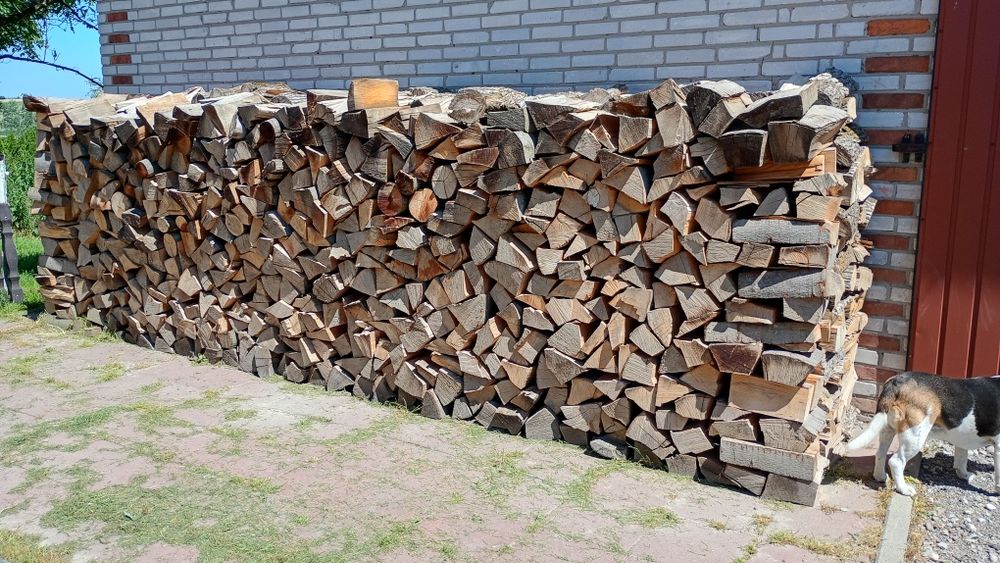 Drewno opałowe suche .bukowe
