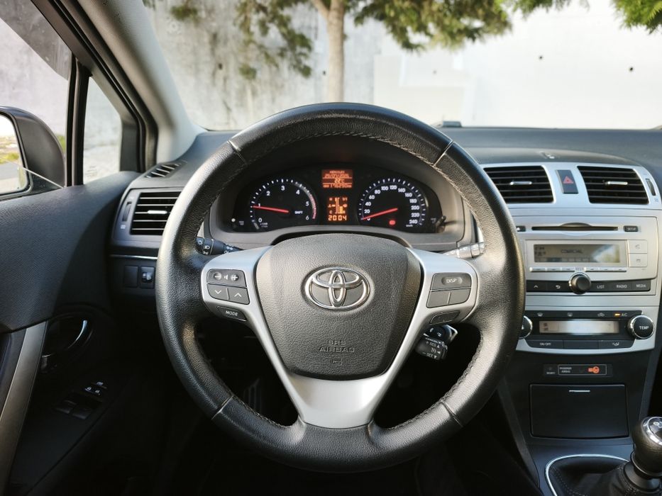 Toyota Avensis SW 2.0 D-4D 124cv