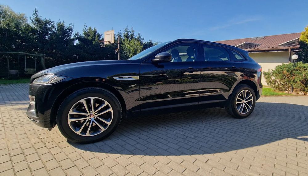Jaguar F-Pace