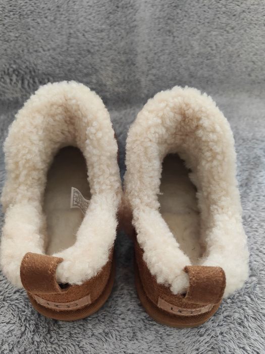 Buty damskie firmy UGG