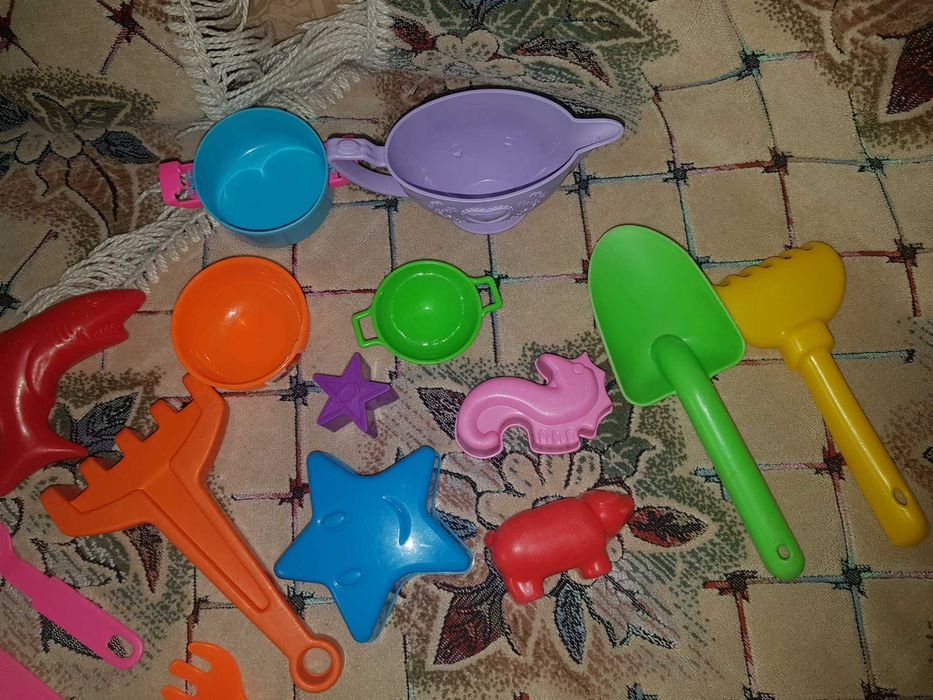 Игрушки для песочницы