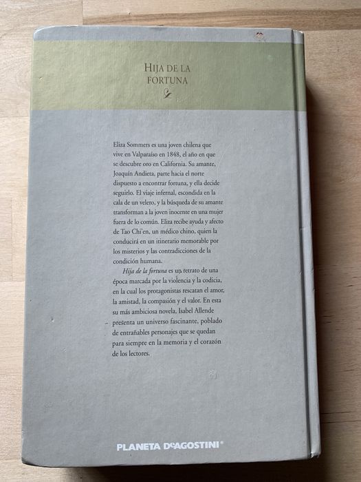 Livro “Hija De La Fortuna”